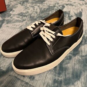 Quoddy Danny lace Capetown oxfords in black